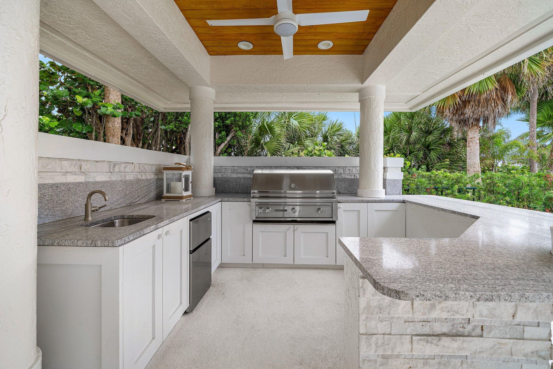 2925 SE Dune Drive, Hutchinson Island, FL 34996 Photo