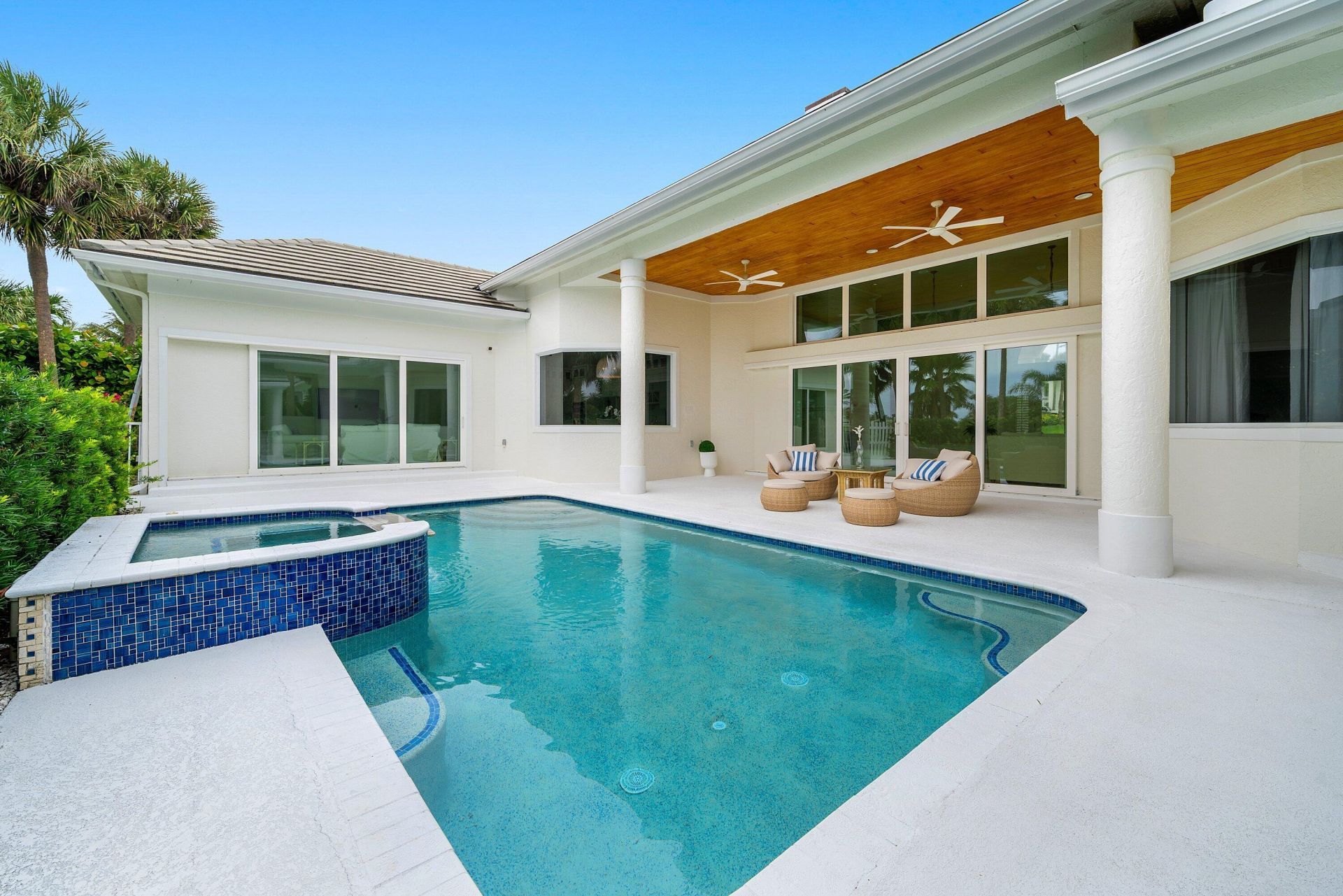 2925 SE Dune Drive, Hutchinson Island, FL 34996 Photo