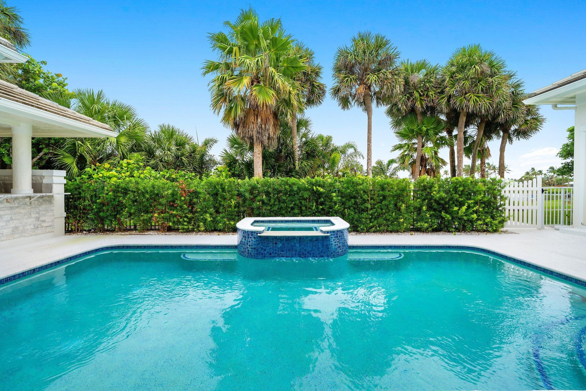 2925 SE Dune Drive, Hutchinson Island, FL 34996 Photo