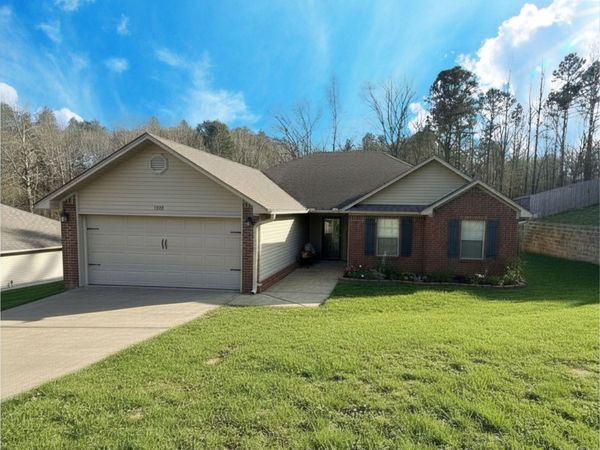 5768 John Hancock Drive, Benton, AR 72019