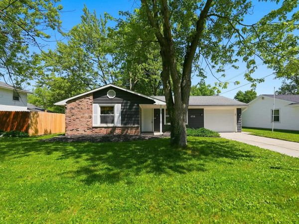5715 Countess Drive, Fort Wayne, IN 46815