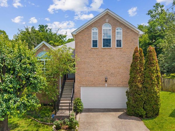 2300 Broadview Dr , Nashville, TN 37217