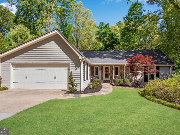 120 Boxelder Lane, Roswell, GA 30076