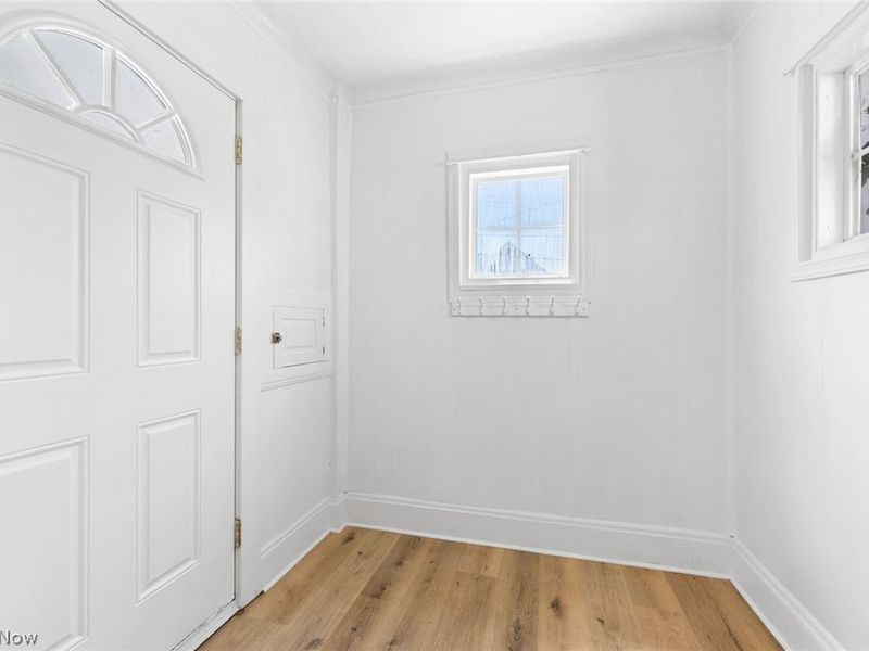 6602 Flowerdale Avenue, Cleveland, OH 44144 Photo 12