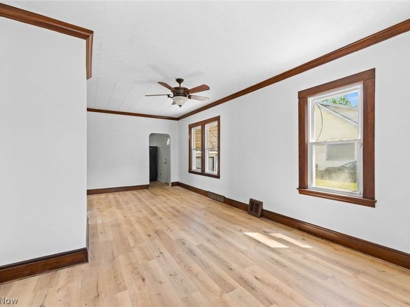 6602 Flowerdale Avenue, Cleveland, OH 44144 Photo 13