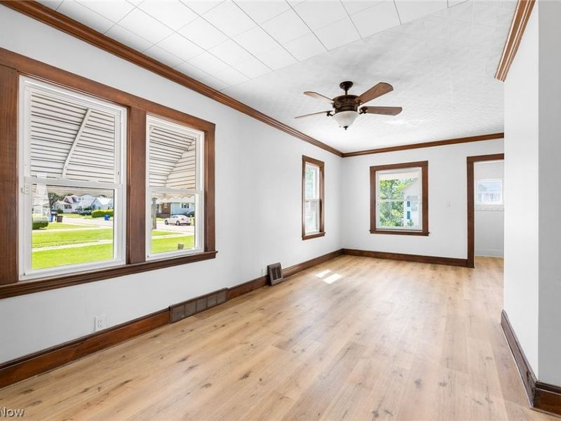 6602 Flowerdale Avenue, Cleveland, OH 44144 Photo 14