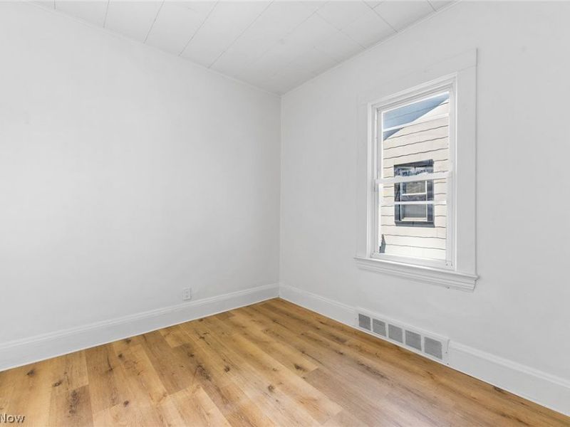 6602 Flowerdale Avenue, Cleveland, OH 44144 Photo 16