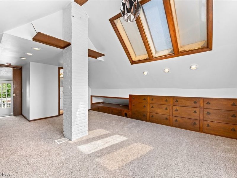 6602 Flowerdale Avenue, Cleveland, OH 44144 Photo 25