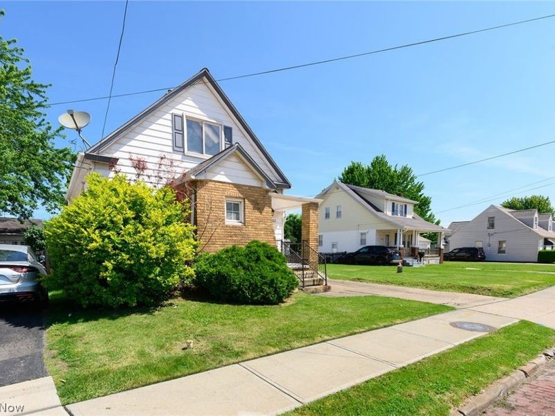 6602 Flowerdale Avenue, Cleveland, OH 44144 Photo 8