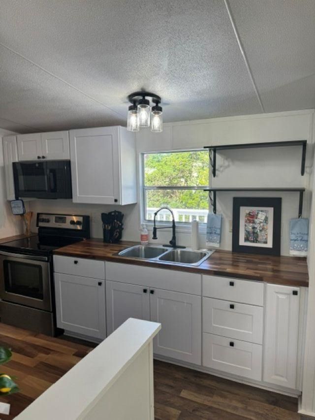 2128 Shadow Bay Drive , Grand Ridge, FL 32442 Photo