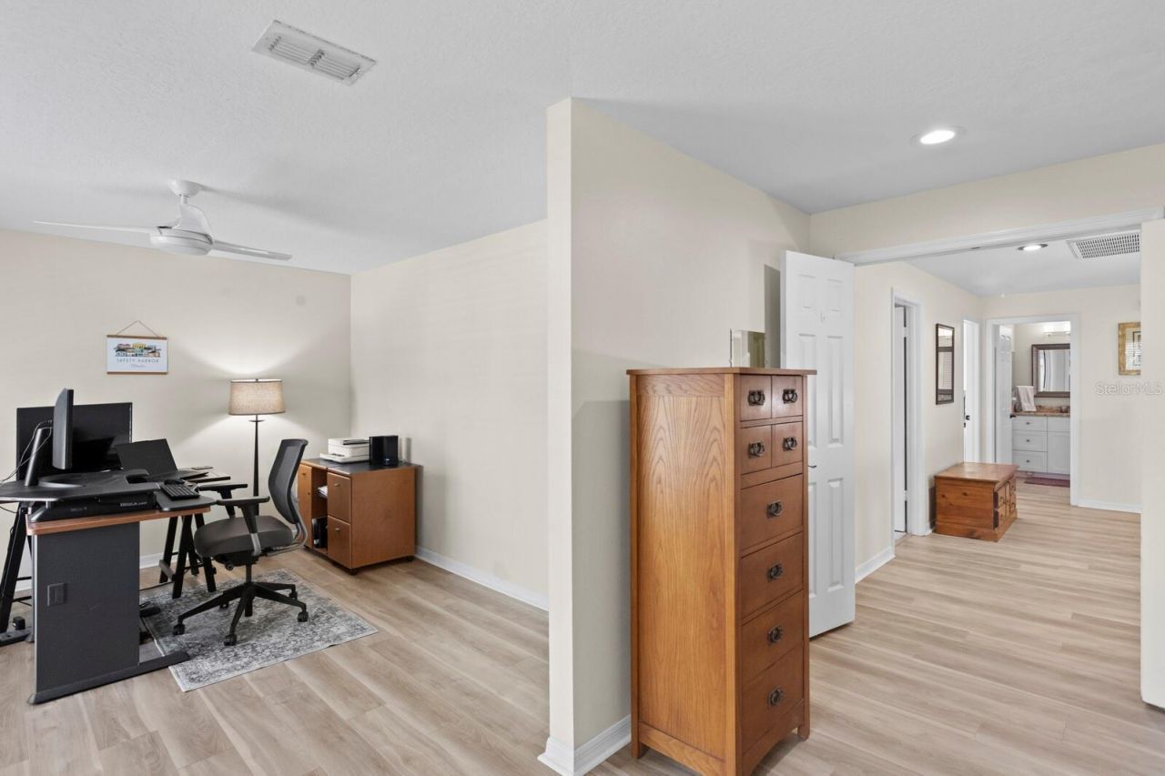 1107 Glenn Lane , Safety Harbor, FL 34695 Photo
