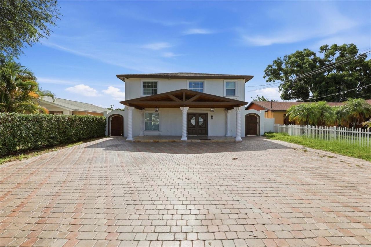 6611 N Hale Avenue , Tampa, FL 33614 Photo