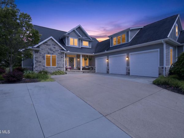 3111 Alex Court, Maumee, OH 43537