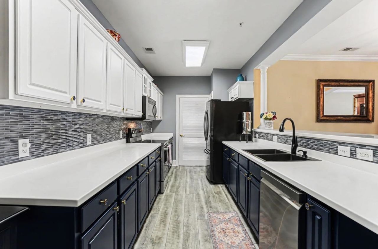 2180 Waterview Dr.  Photo 8