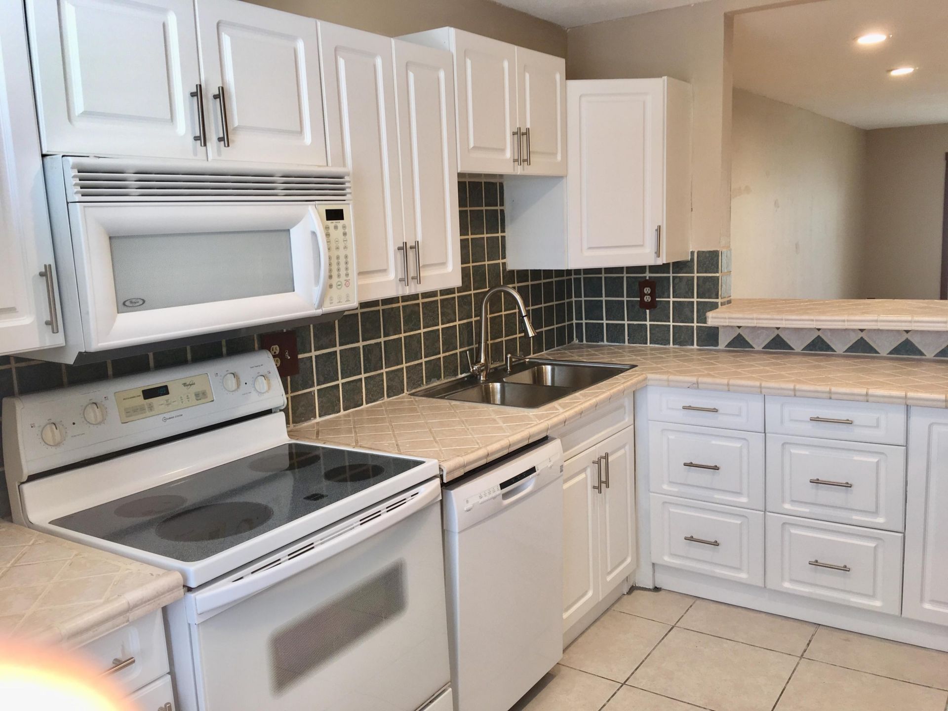 139 Sparrow Drive, Unit 1a, Royal Palm Beach, FL 33411 Photo