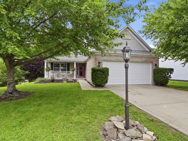 742 Austrian Way , Avon, IN 46123