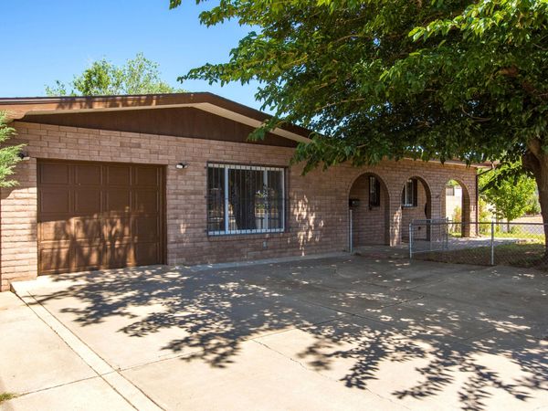 10029 Propps Street NE, Albuquerque, NM 87112