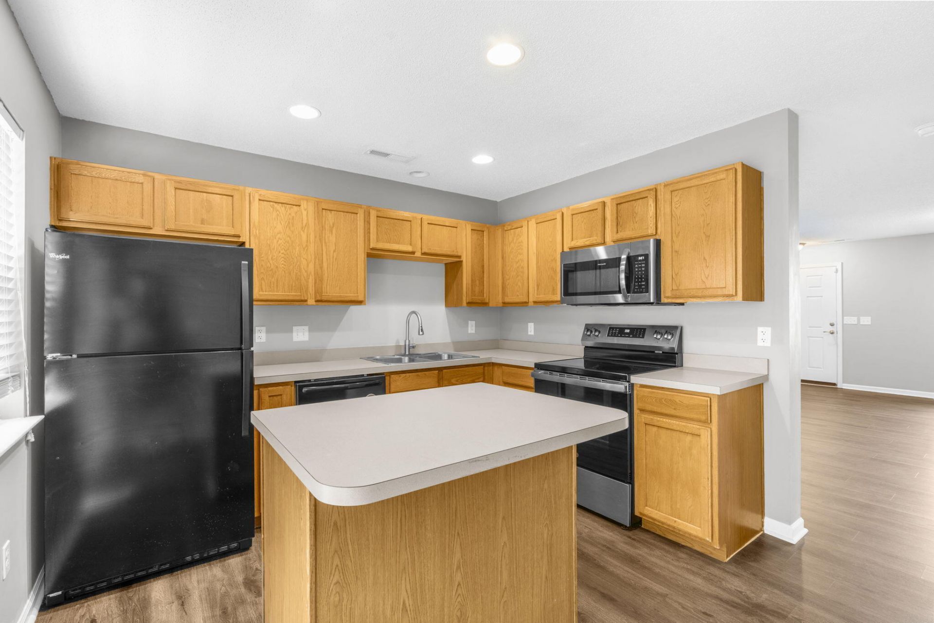 136 Macy Circle Photo 12