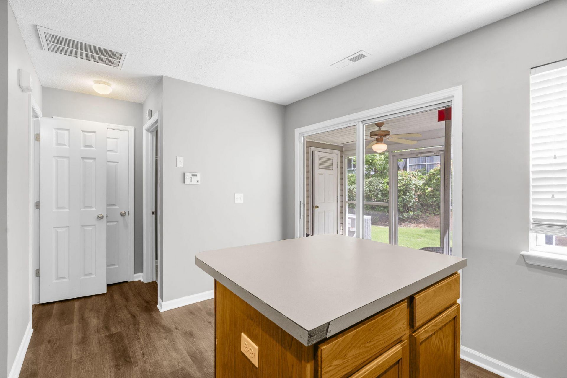 136 Macy Circle Photo 14