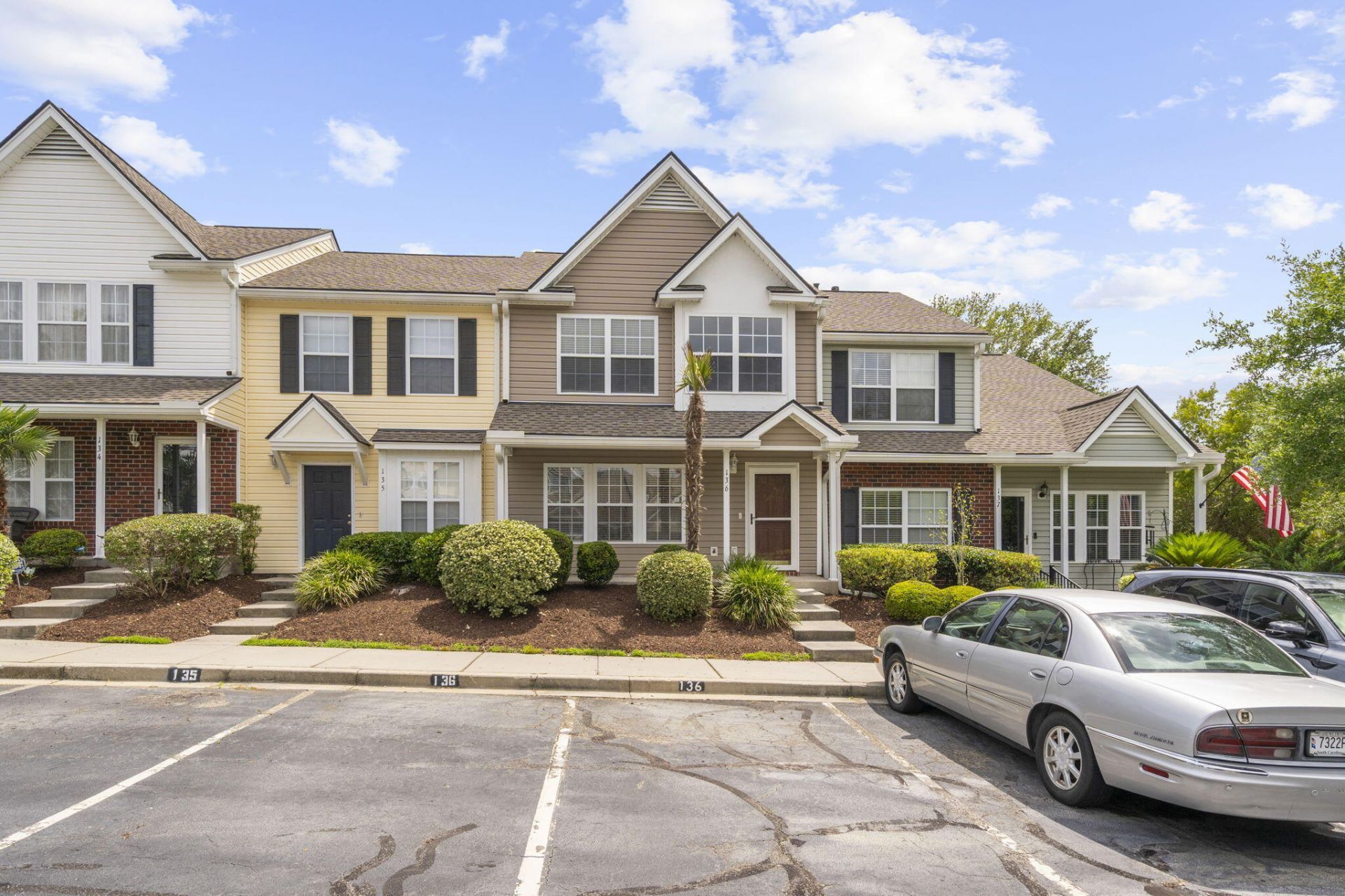 136 Macy Circle Photo 4