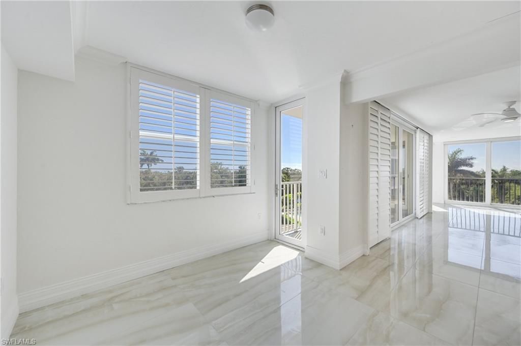 6361 Pelican Bay Blvd , Unit 202, Naples, FL 34108 Photo