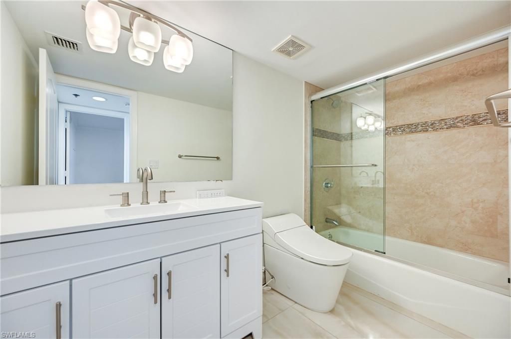 6361 Pelican Bay Blvd , Unit 202, Naples, FL 34108 Photo