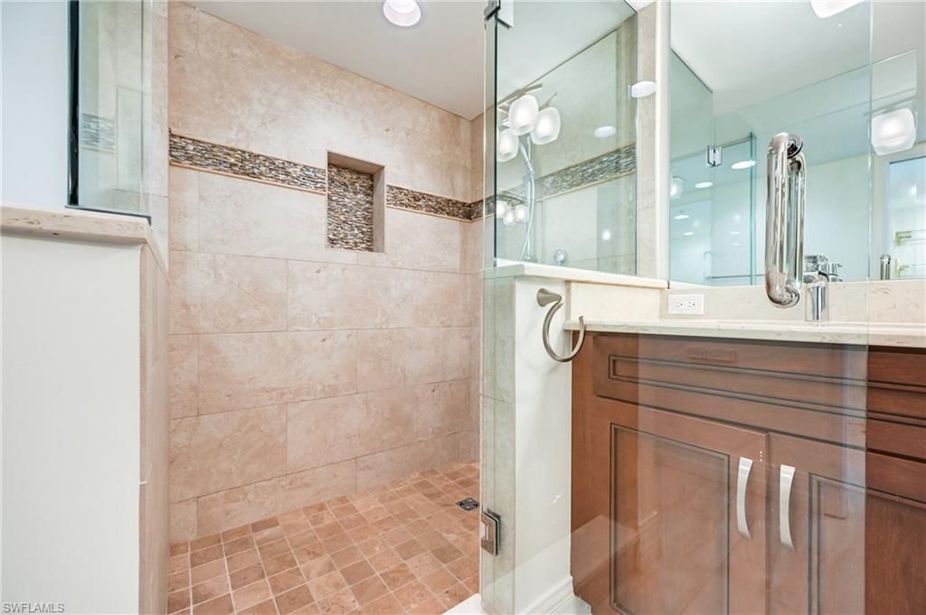 6361 Pelican Bay Blvd , Unit 202, Naples, FL 34108 Photo