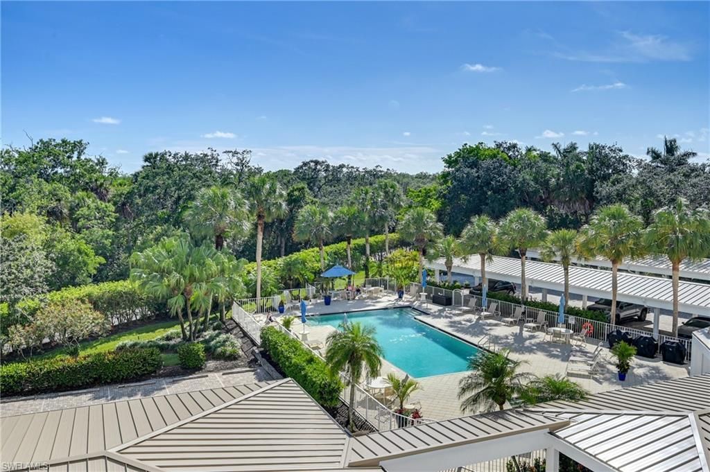 6361 Pelican Bay Blvd , Unit 202, Naples, FL 34108 Photo