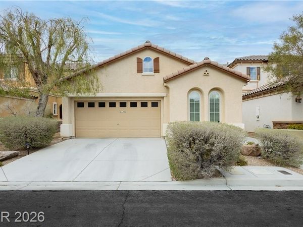 11220 Robin Park Avenue , Las Vegas, NV 89138