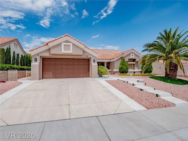 2629 Tumble Brook Drive, Las Vegas, NV 89134