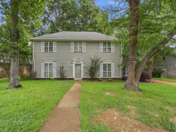 8074 S REGIS PL, Memphis, TN 38018