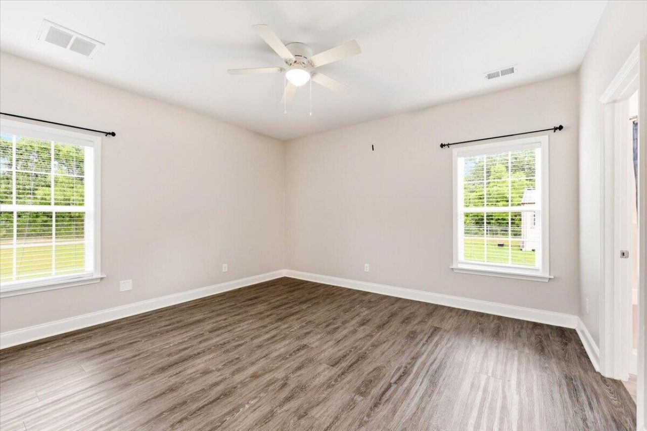 164 Miracle Drive Photo 22