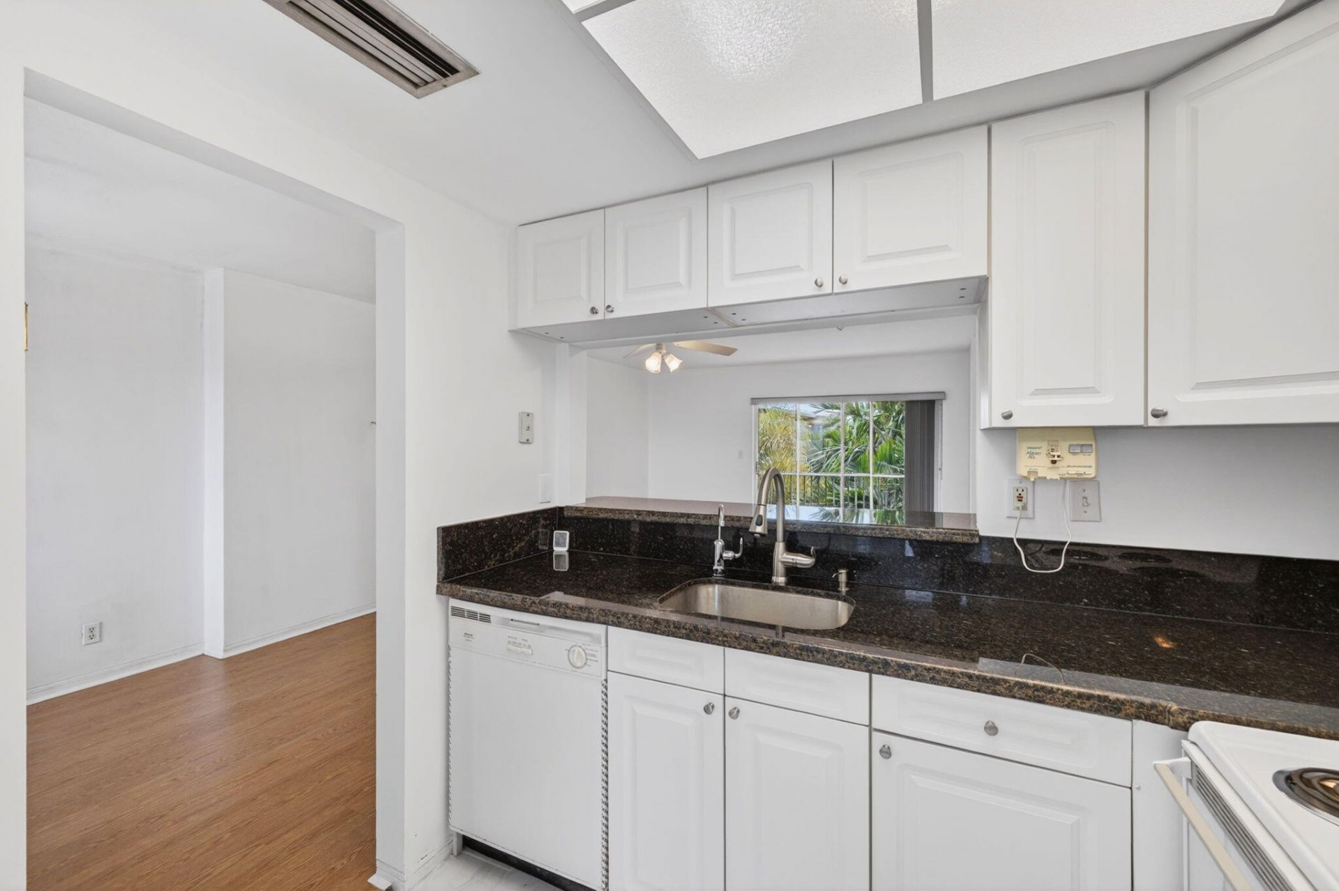 1500 SE 15th Street, Unit 315, Fort Lauderdale, FL 33316 Photo