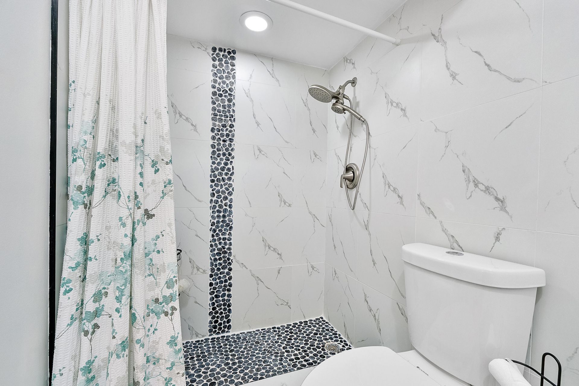 219 NE 14th Avenue, Unit 107, Hallandale Beach, FL 33009 Photo