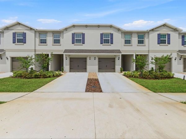 9851 FEASTER DRIVE , WESLEY CHAPEL, FL 33545