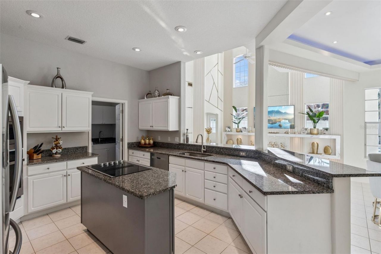 9833 Camberley Circle , Orlando, FL 32836 Photo