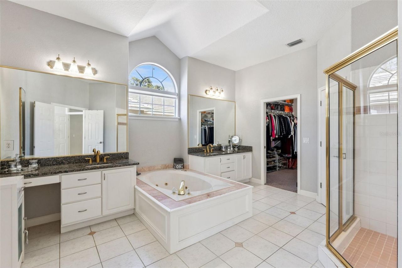 9833 Camberley Circle , Orlando, FL 32836 Photo