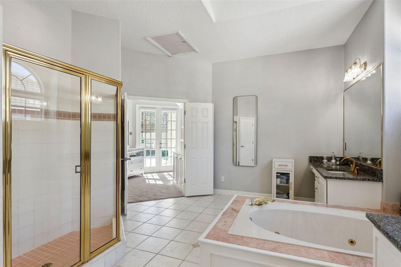 9833 Camberley Circle , Orlando, FL 32836 Photo