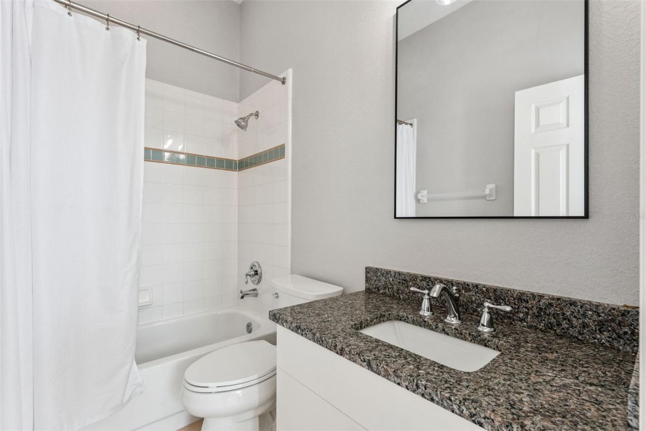 9833 Camberley Circle , Orlando, FL 32836 Photo