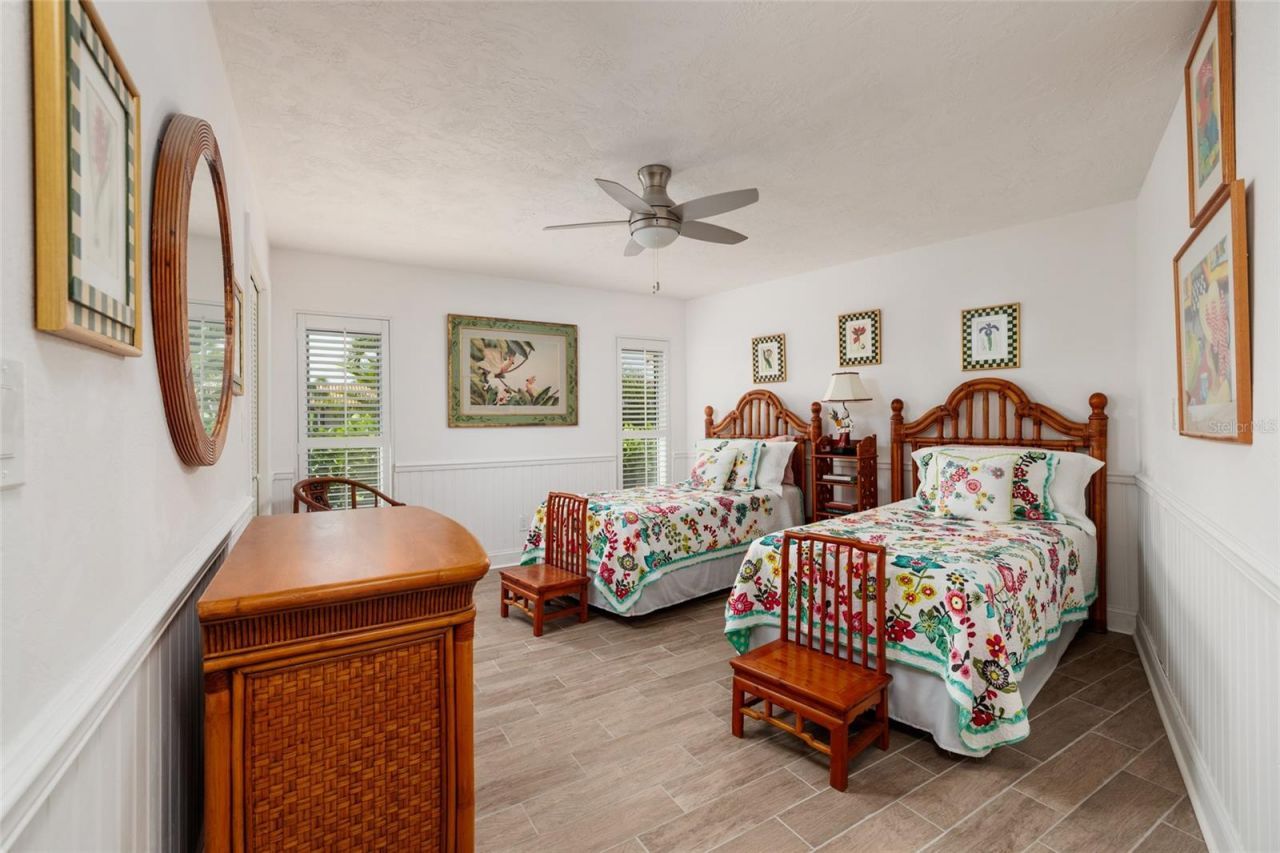2011 Michigan Avenue Ne, Saint Petersburg, FL 33703 Photo