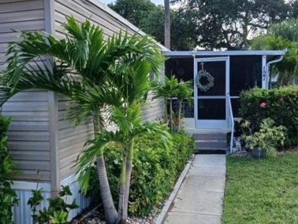 2555 PGA Boulevard, Unit 127, Palm Beach Gardens, FL 33410