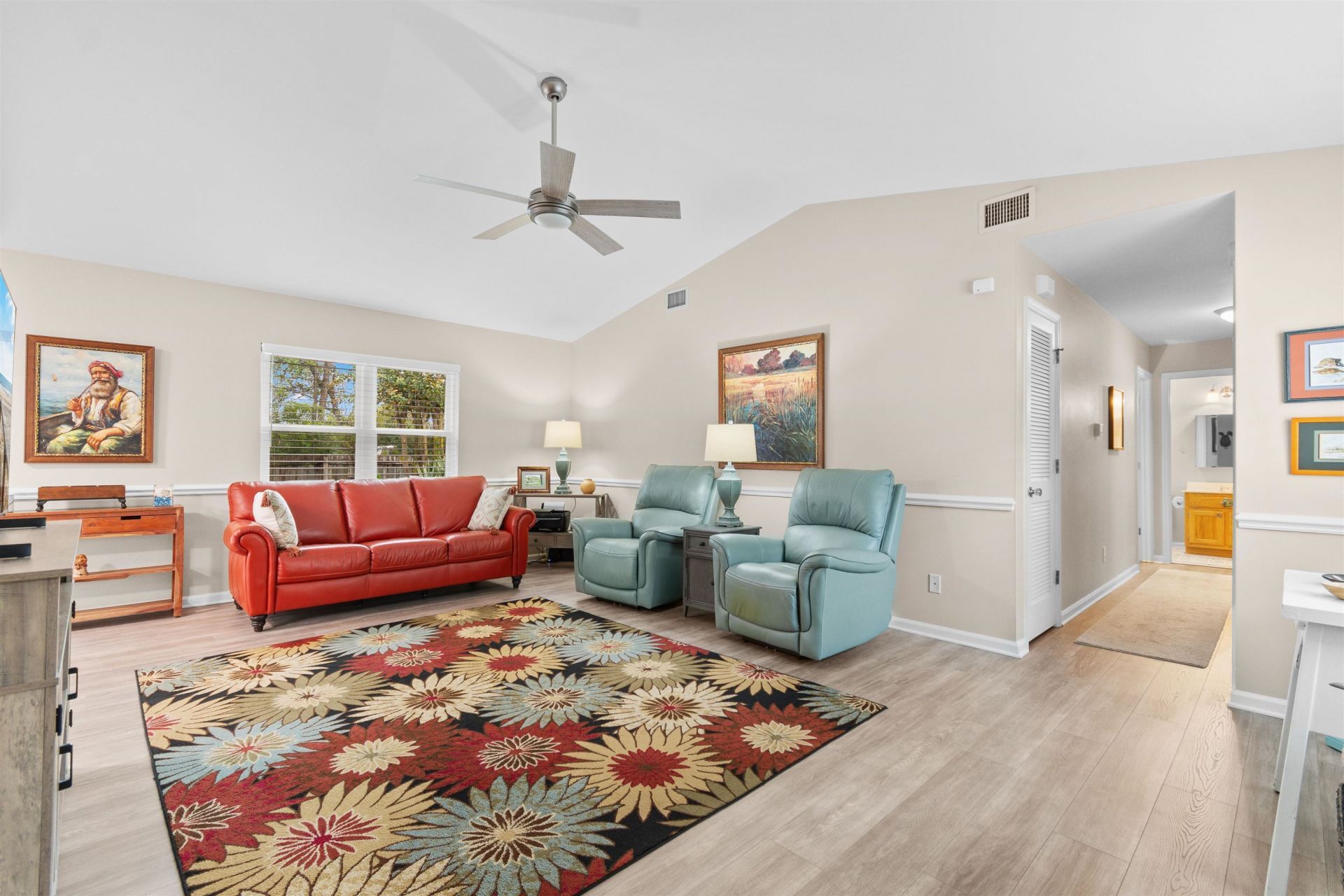 2927 Temperance Dr.  Photo 4