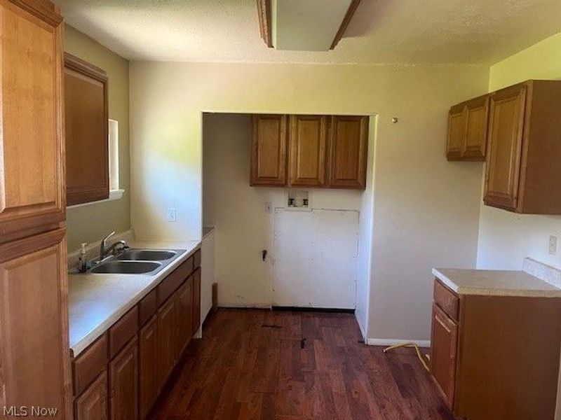 7405 Denny Drive, North Ridgeville, OH 44039 Photo 6