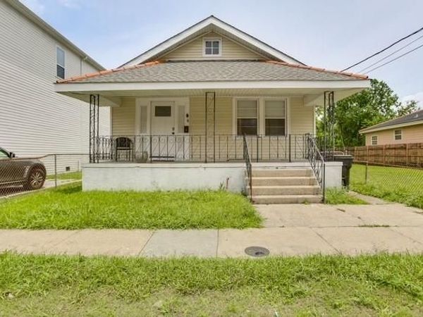 2425 ALLEN Street , New Orleans, LA 70119