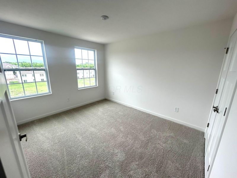5978 Abernathy Lane , Columbus, OH 43232 Photo 13