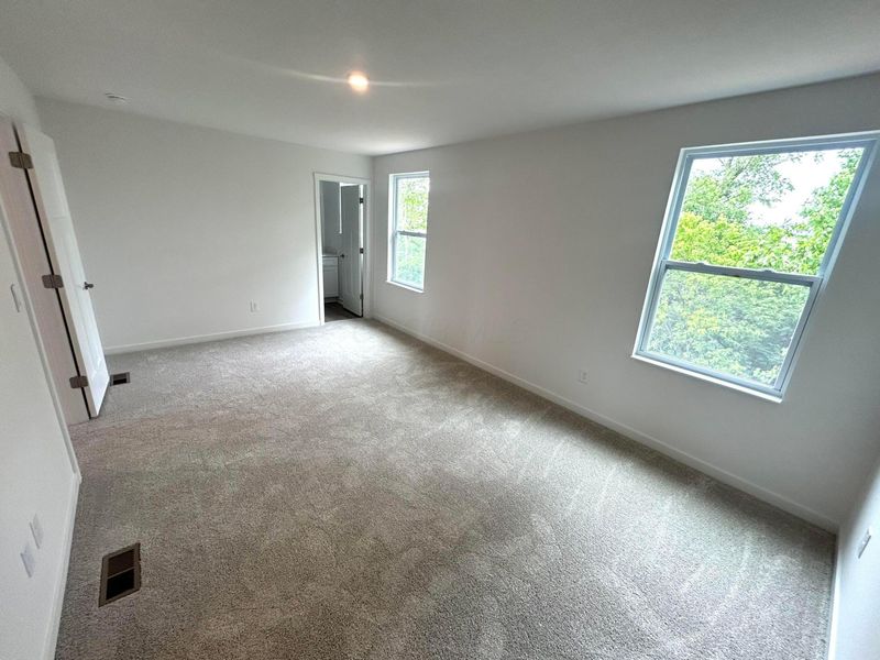 5978 Abernathy Lane , Columbus, OH 43232 Photo 17