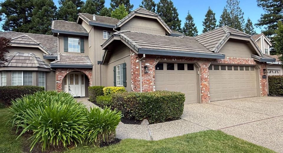 2760 Prestwick Dr, Roseville, CA 95661 Photo
