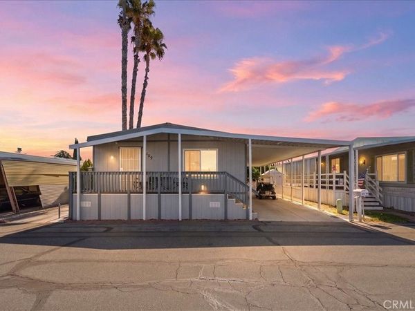 42751 EAST FLORIDA AVE, Unit 129, Hemet, CA 92544