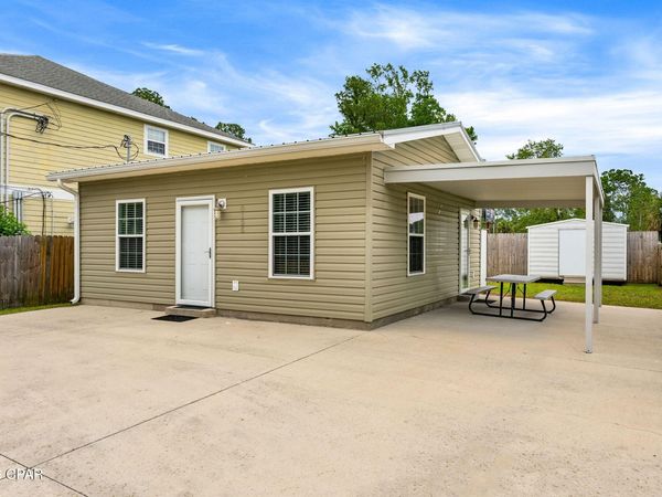 8125 Singletary Street , Panama City Beach, FL 32407