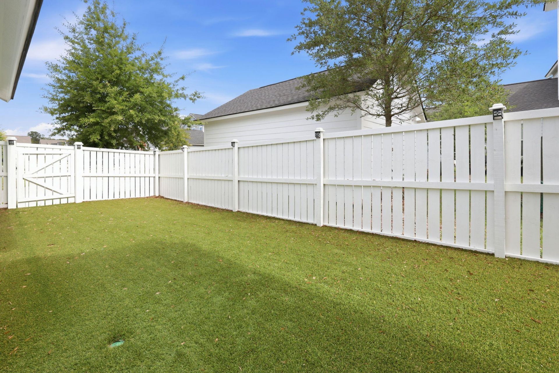 505 North Commodore Way Photo 40